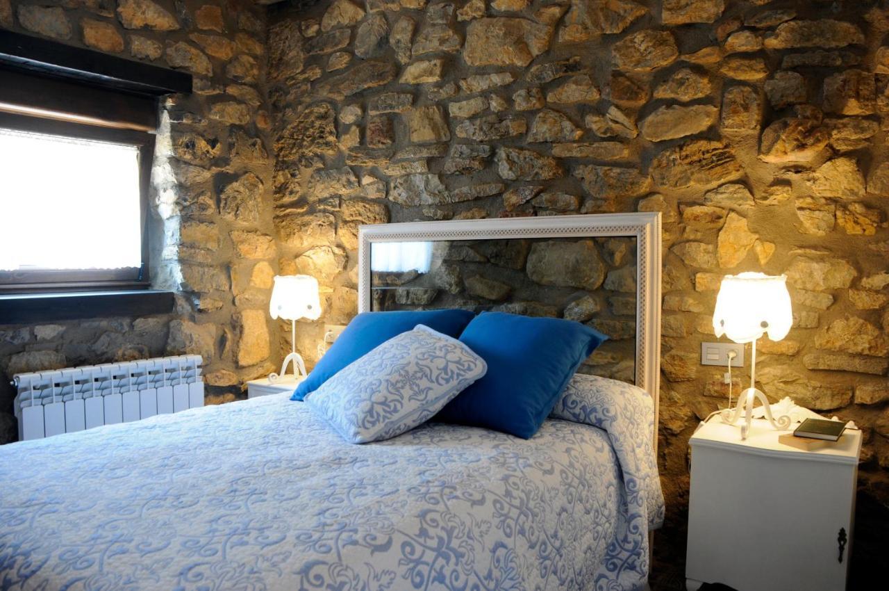 Apartamento Turistico Casas De Manuel La Pola de Gordon Exterior foto